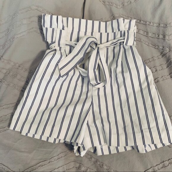 Zara Striped Tie Paperbag Shorts - Picture 3 of 4